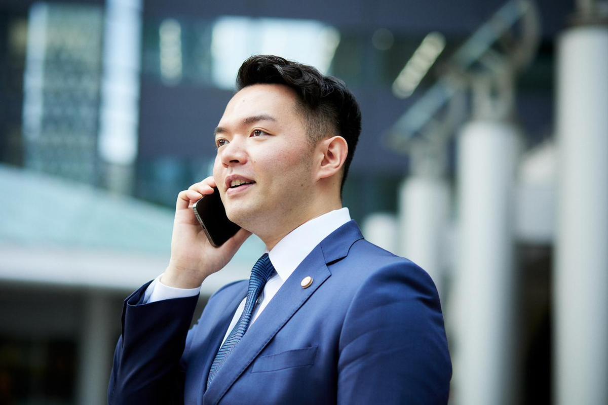 受任通知で督促を止める弁護士
